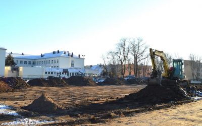 Prasidėjo Gimnazijos stadiono rekonstrukcija
