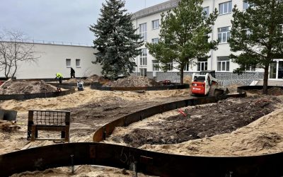 Ryškėja rekonstruojamo vidinio kiemelio kontūrai