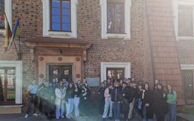 Gimnazistai Vilniuje aplankė meno kalves