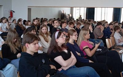 Gimnazistai susipažino su Europos parlamento rinkimų tvarka