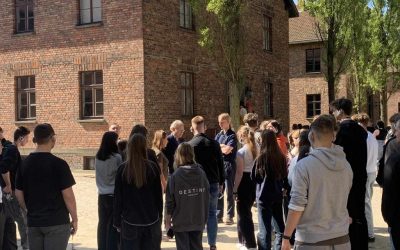 Kelionė į Aušvicą gimnazistus paskatino nugrimzti į gilius apmąstymus