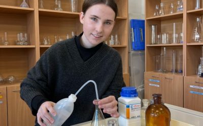Gimnazistė Emilia Sebeckis – miesto chemijos olimpiados nugalėtoja