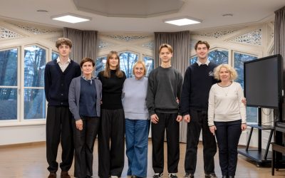 Meninio skaitymo konkursą mieste laimėjo gimnazistas Elonas Sinušas