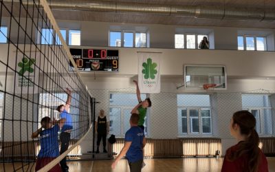 Vasario 16-ajai atminti – gimnazistų tinklinio varžybos su pasieniečiais